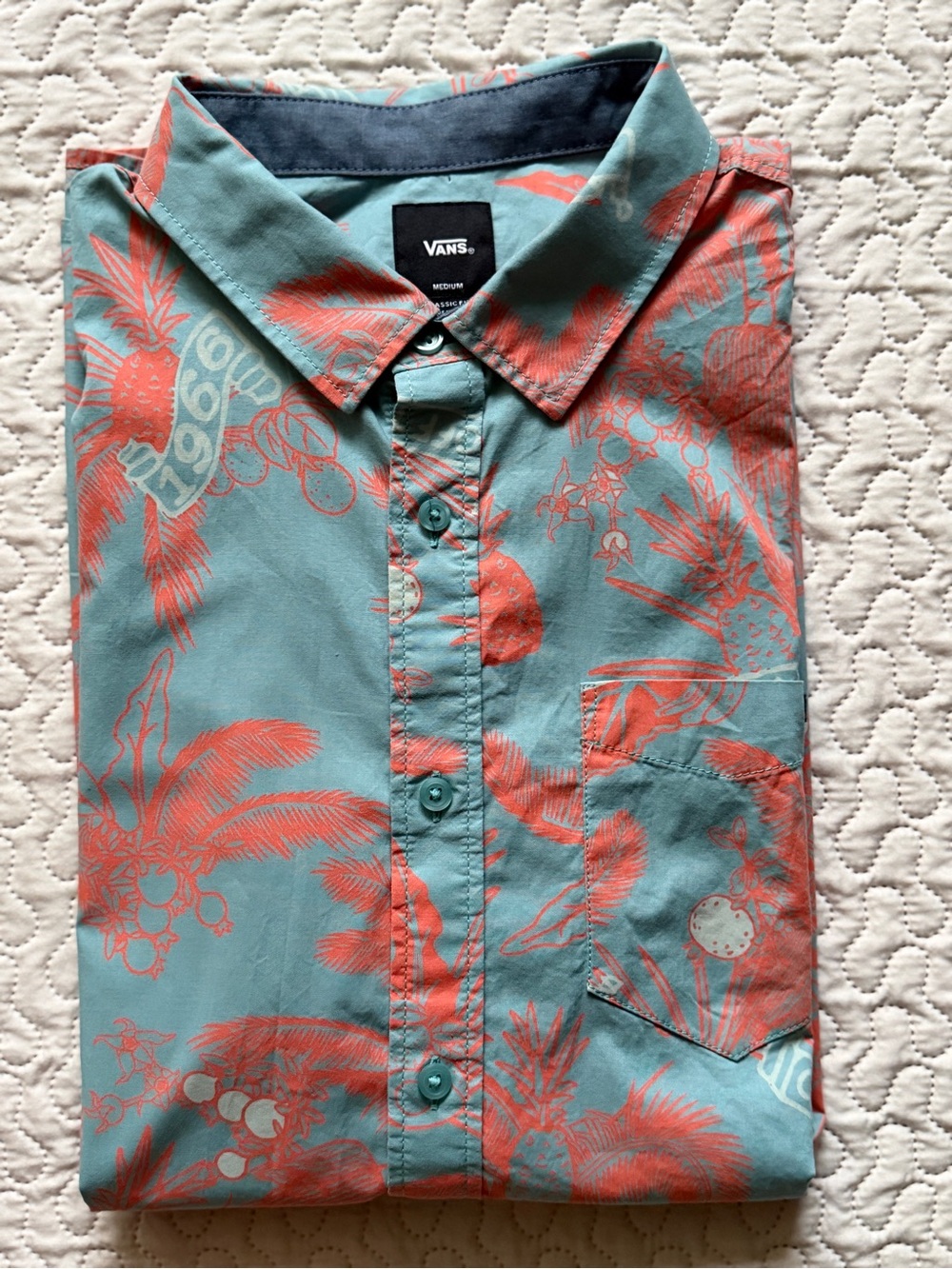 Vans Men’s Size Medium Hawaiian Print Short Sleeve Button-Up Shirt Teal Coral